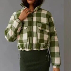 NWOT Urban Outfitters BDG Dixie Flannel Puffer Jacket Size Medium